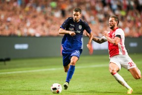 金年会官网首页-荷甲窗口期走向成谜，马德里竞技扳平良机，底气十足，临场指挥获称赞