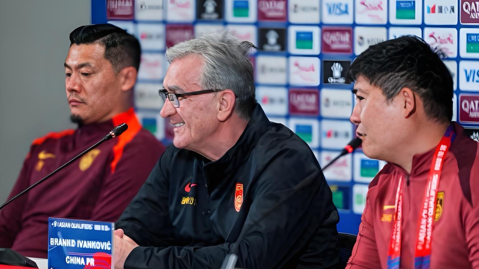 关键时刻旗米拉中文