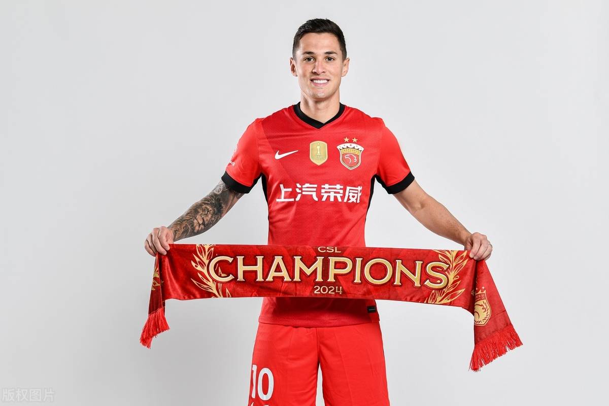 上海海港内部会议纪要流出——今晚主帅复盘，中超使命明确，身体对抗强度拉满